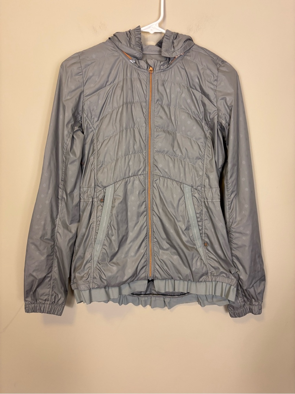 Lululemon Spring Fling Puffy Jacket in Silver Spoon Gray Hooded Packable Jacket